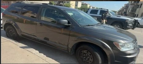 Aseguran en Nogales vagoneta robada en Estados Unidos