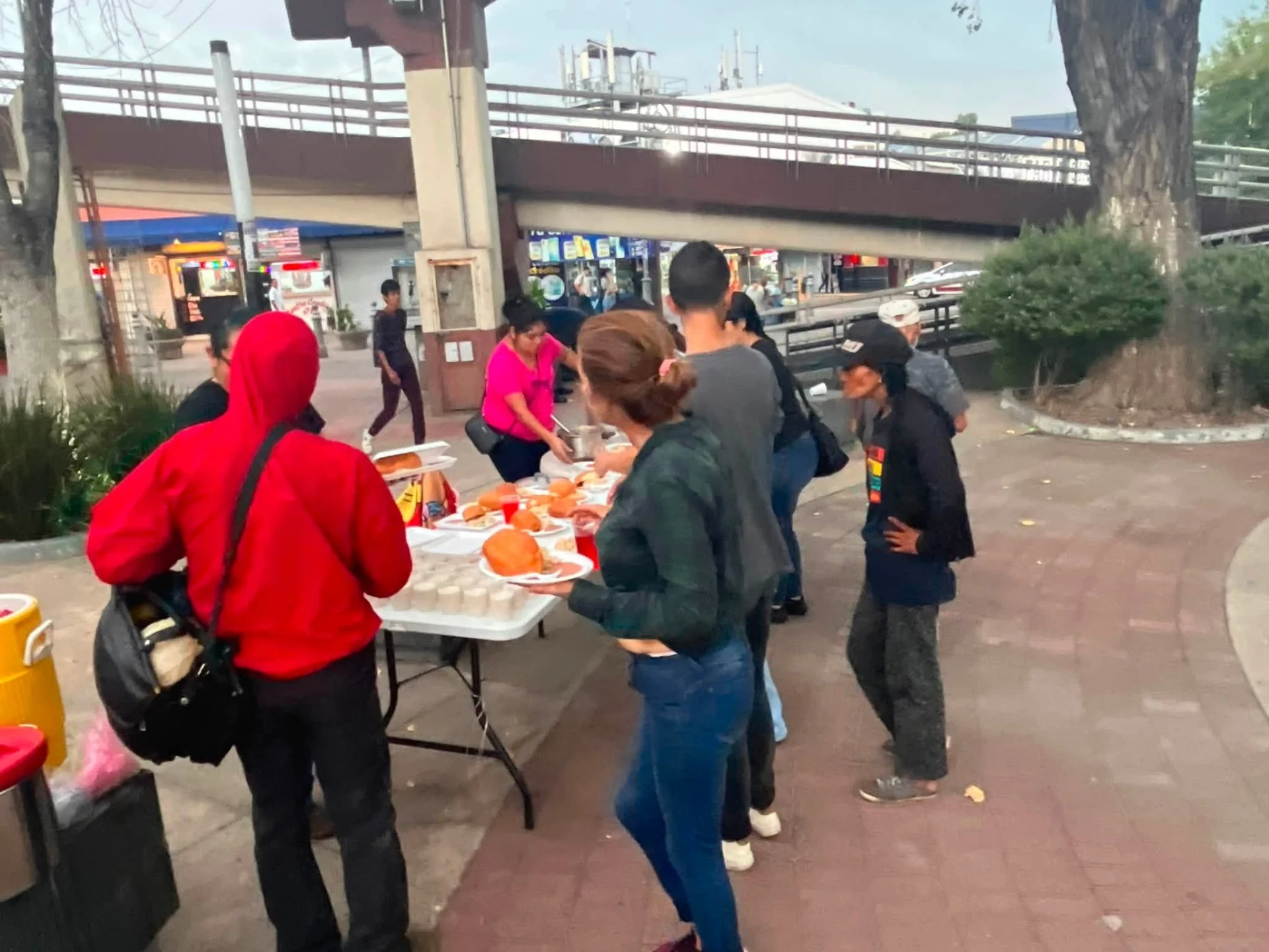 Red Solidaria Nogales convierte cada plato de comida en un acto de dignidad