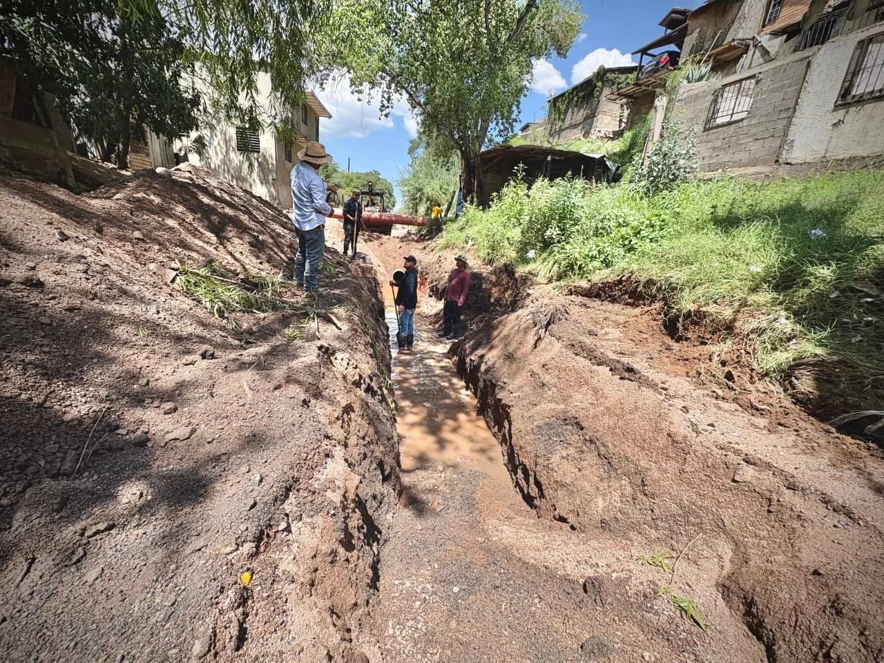Supervisa Juan Gim Nogales última etapa de rehabilitación sanitaria en el Arroyo Los Nogales