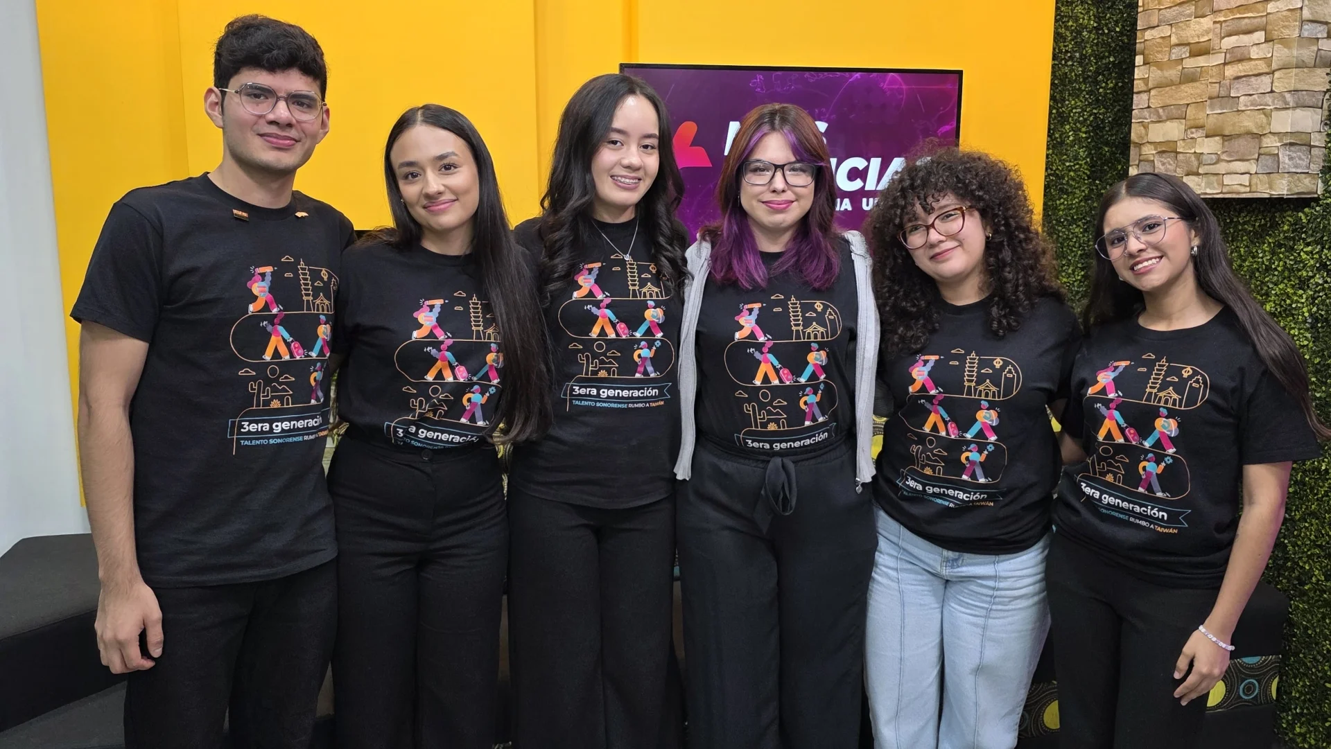 Talento de Nogales viaja a Taiwán para fortalecer su preparación tecnológica