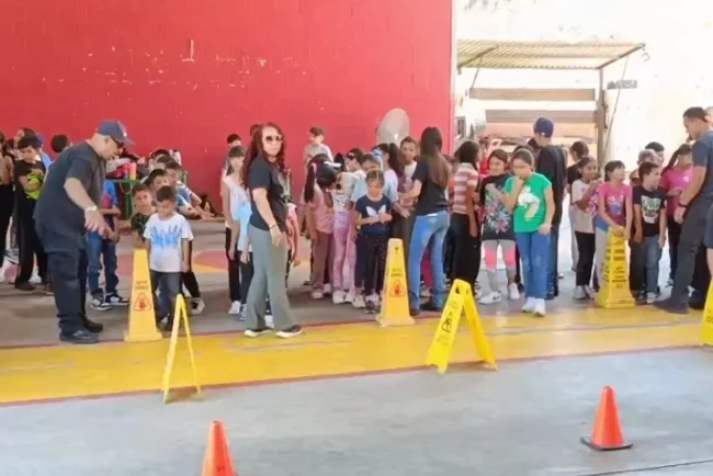 Más de 300 menores fortalecen la cultura de la prevención en campamento de Bomberos