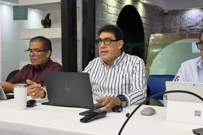 Juan Gim buscará coordinación del Distrito 02 de Morena; licencia al cargo queda en pausa