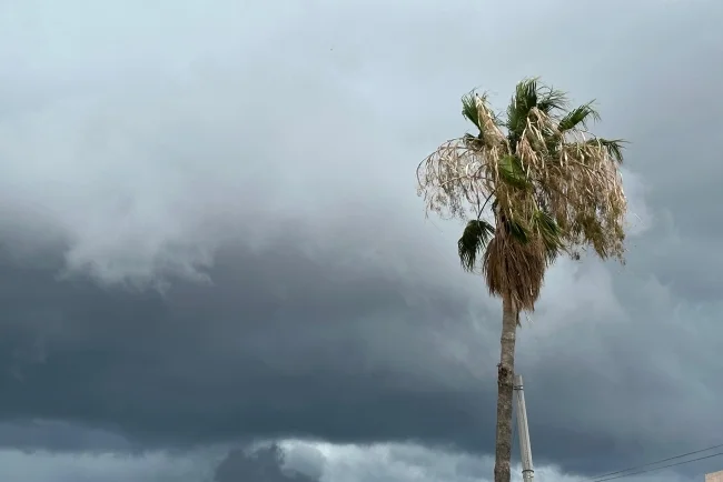 Piden evitar arroyos y vialidades de riesgo ante pronóstico de lluvias