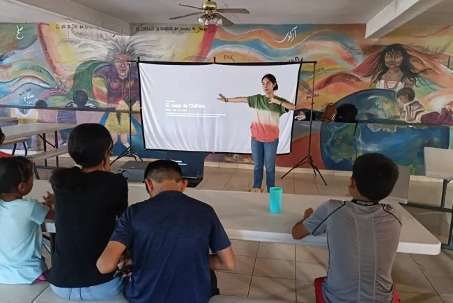 Acerca IMFOCULTA talleres de cinematografía a personas migrantes