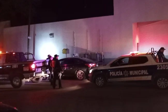 Atacan a golpes a hombre y lo dejan inconsciente en pleno Centro de Nogales
