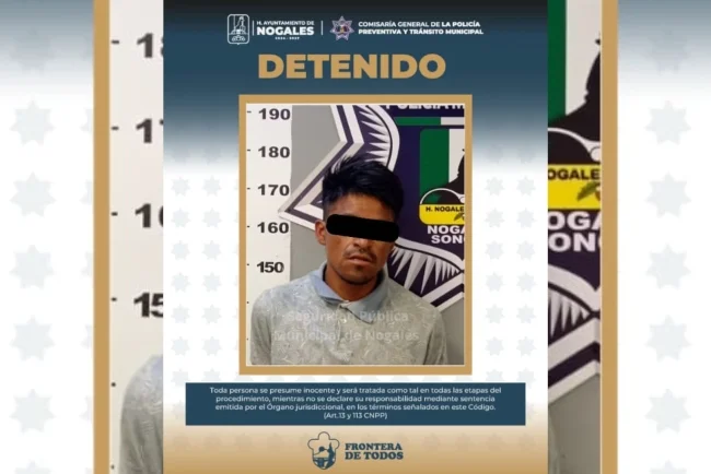 Ignora orden de restricción y es detenido dentro de la casa de sus padres
