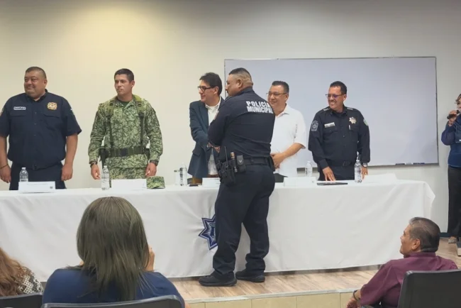 Jesús Félix Camacho, Policía del Mes de julio por acto heroico en Nogales