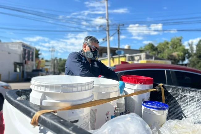Investigan robo de cloro altamente tóxico y piden no manipular las tabletas