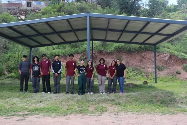 Deja Sociedad de Alumnos nuevo espacio recreativo en la Preparatoria Municipal