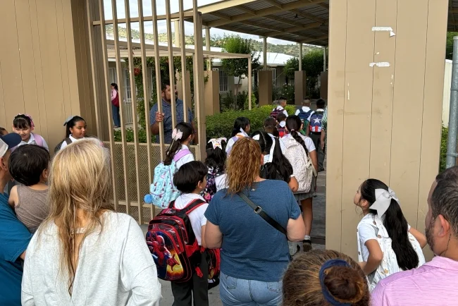 Arranca ciclo escolar 2026-2027 en Nogales con 45 mil estudiantes y planteles listos