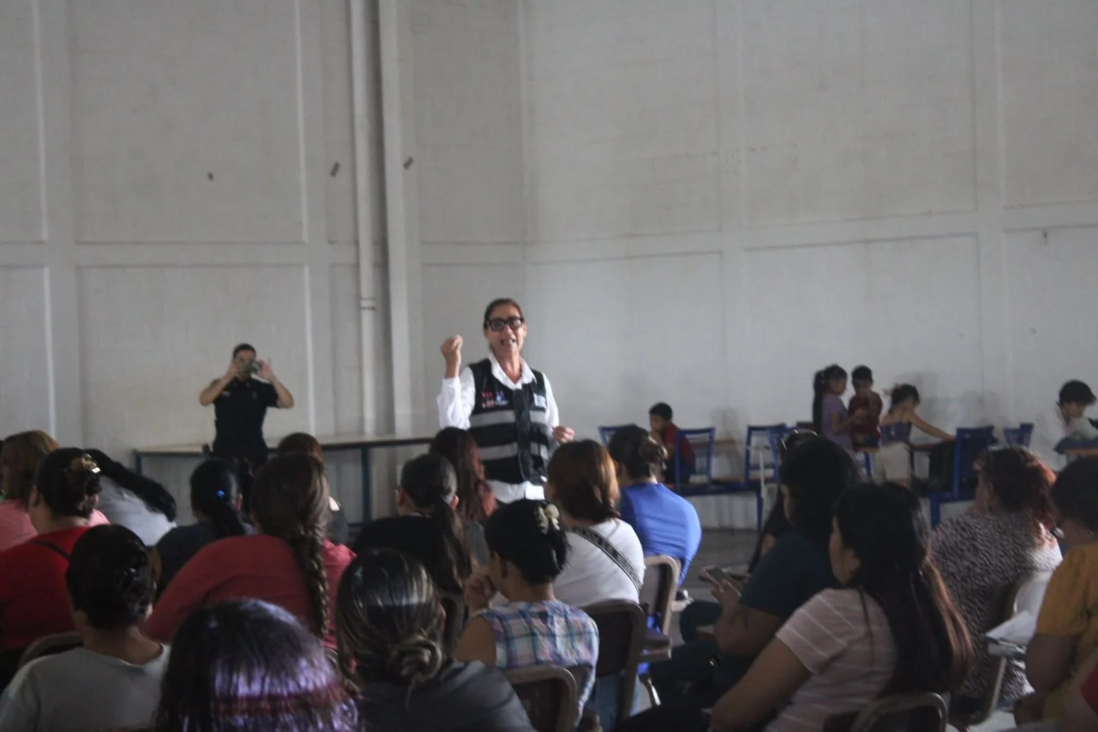 Preparatoria Municipal realiza Escuela para Padres en la extensión La Mesa
