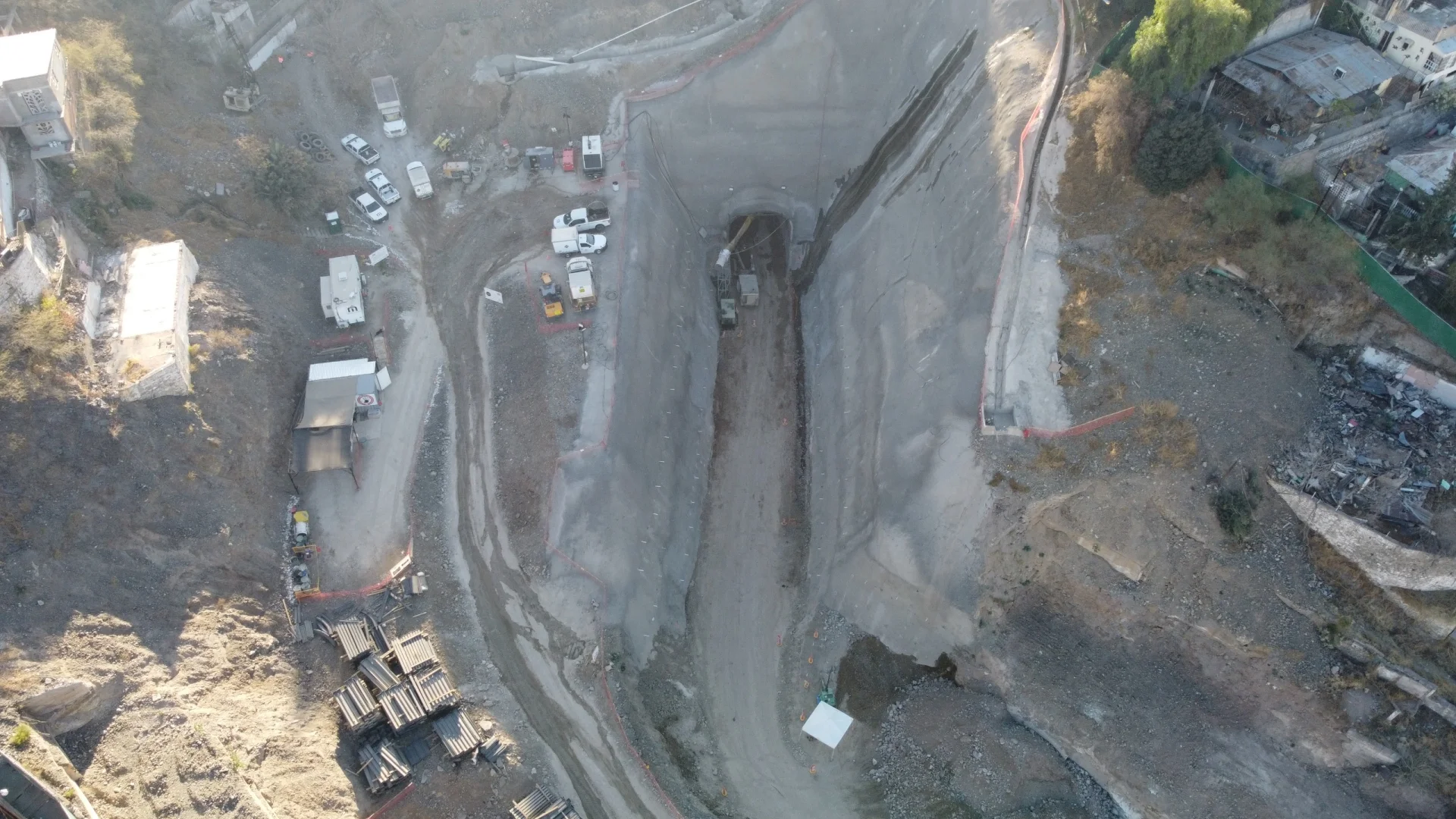 Retomarán detonaciones para concluir túnel ferroviario entre México y Estados Unidos