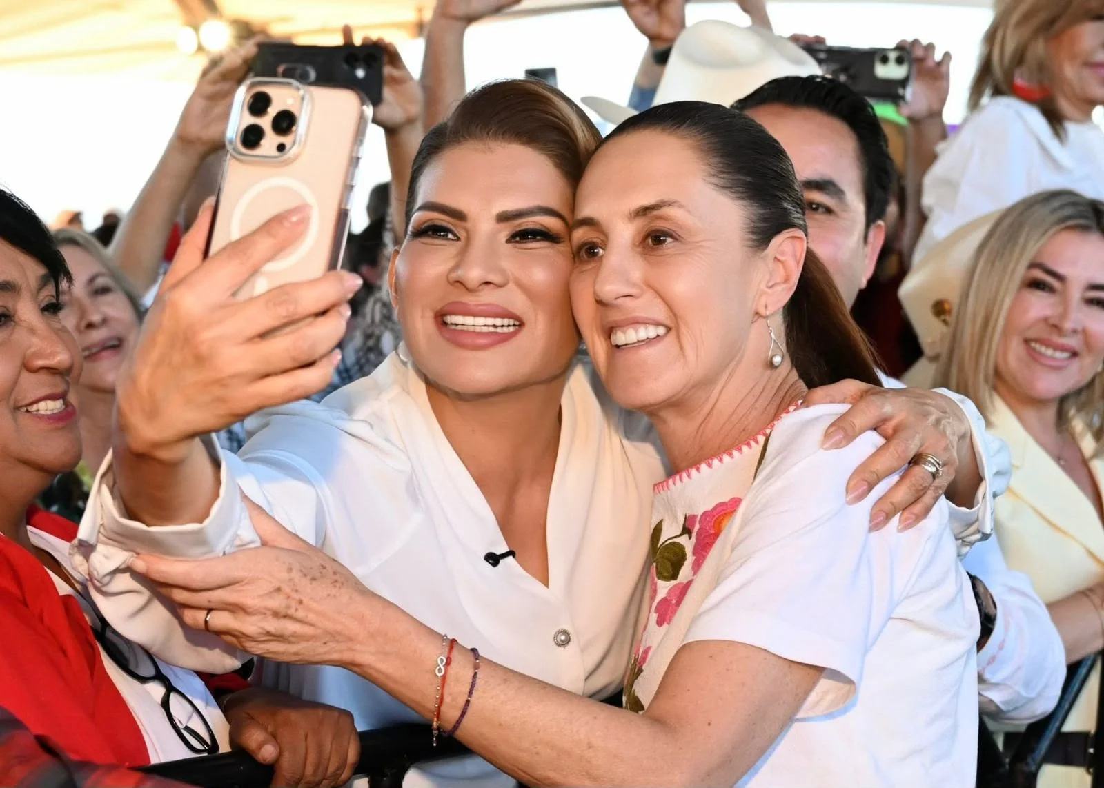 Lorenia Valles destaca avances federales en Sonora previo a visita de Sheinbaum