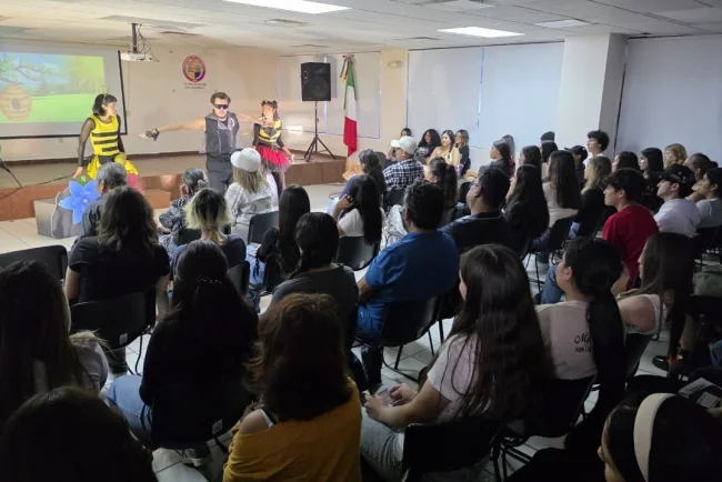 Unison Nogales conmemora su 22 aniversario con jornada cultural