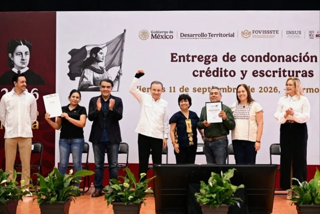 Sonora suma más de 39 mil escrituras entregadas durante la administración de Durazo