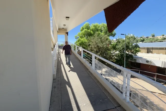 Rescatan puente peatonal y rehabilitan distribuidor vial para mejorar seguridad en Nogales