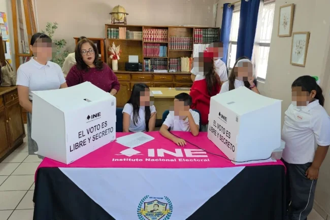 Primaria Benito Juárez realiza en Nogales primera elección estudiantil con urnas electrónicas