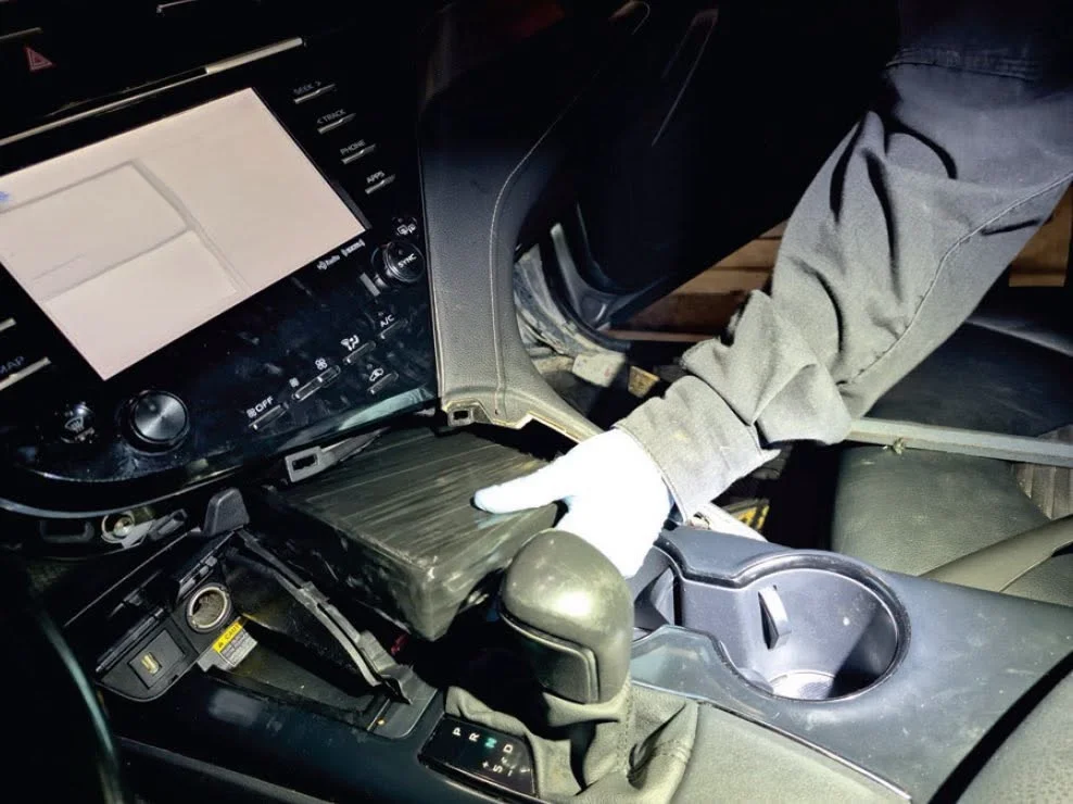 CBP decomisa aproximadamente 45.4 kilogramos de cocaína en Nogales, Arizona
