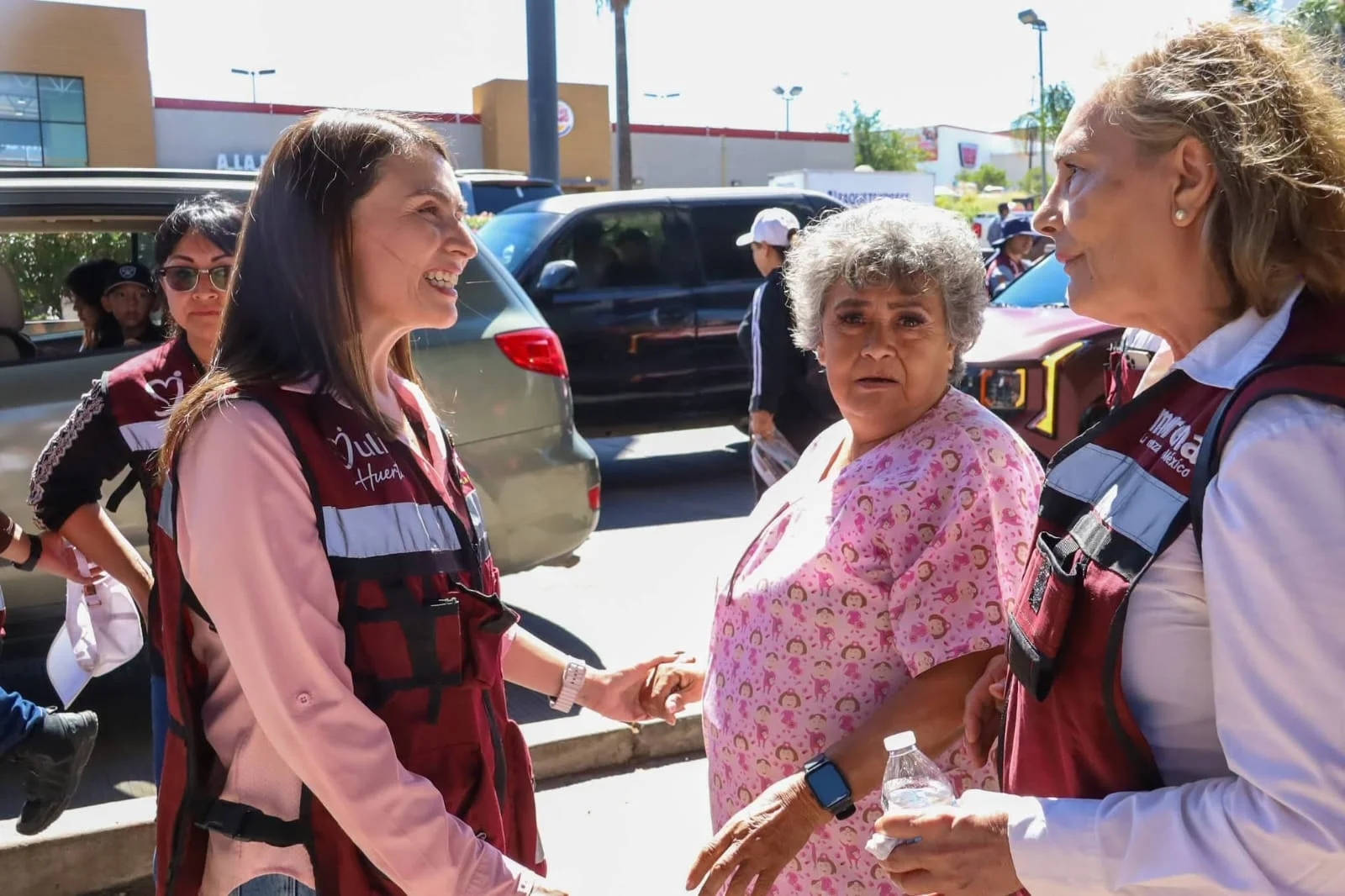Julia Huerta llama a fortalecer participación ciudadana y liderazgo de las mujeres en Nogales