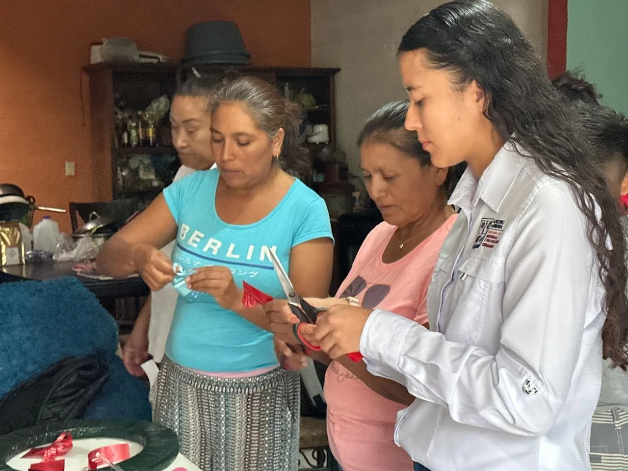 Mujeres Constructoras de Paz impulsan prevención de la violencia y emprendimiento en Nogales