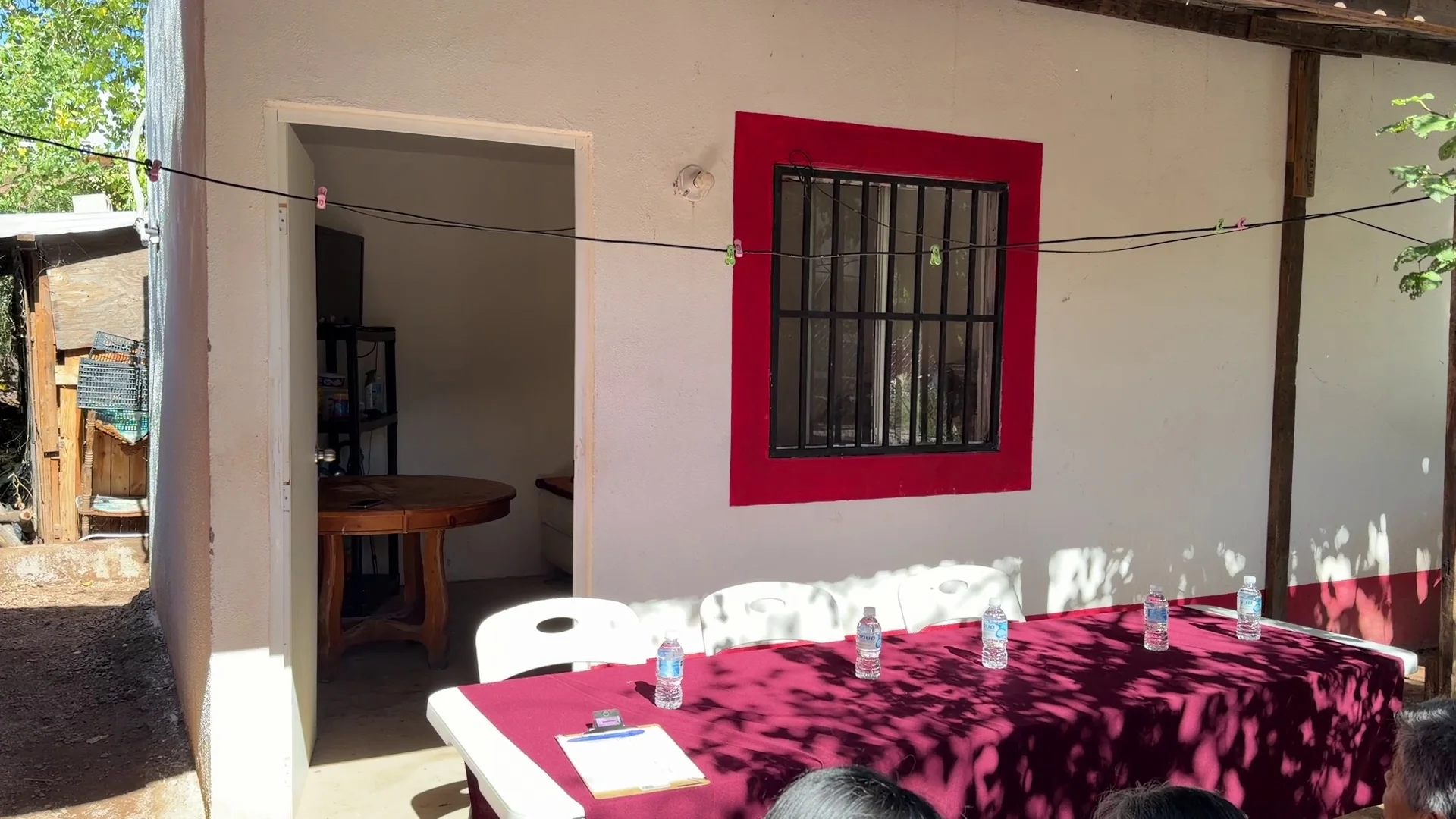 Benefician a cinco familias de Nogales con viviendas construidas mediante programa estatal