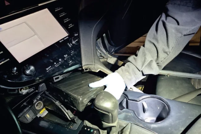 CBP decomisa aproximadamente 45.4 kilogramos de cocaína en Nogales, Arizona