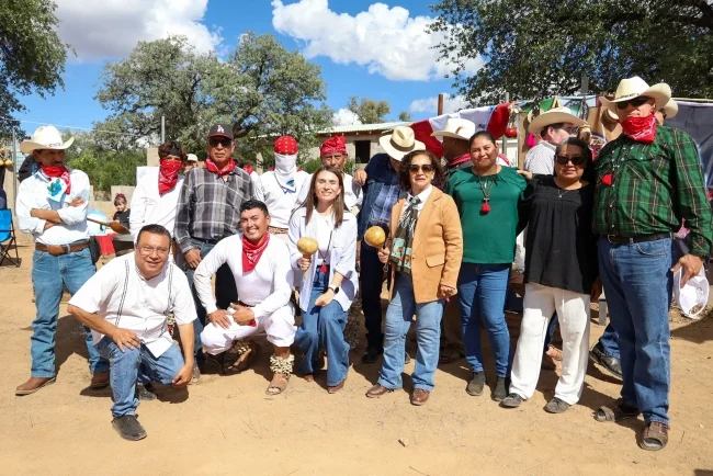 Destaca Julia Huerta importancia de preservar las tradiciones de los pueblos originarios