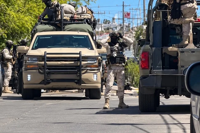 Reportan diligencias federales en varios sectores de Nogales; esperan información oficial