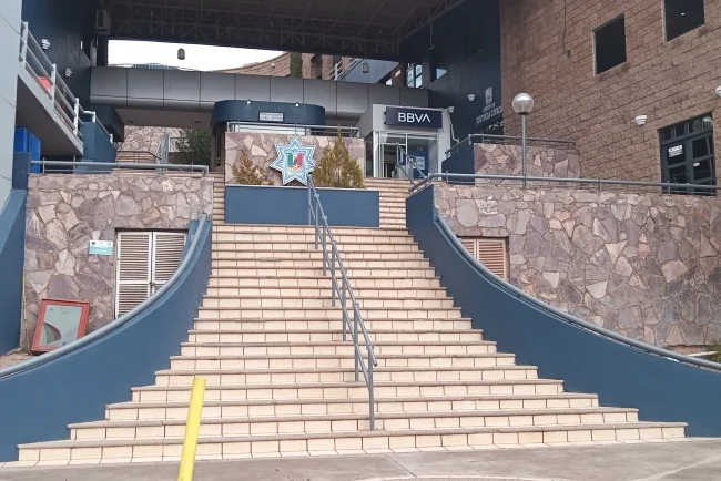 Detienen a empleado del IMSS en Nogales por presunto robo de 20 metros de cable