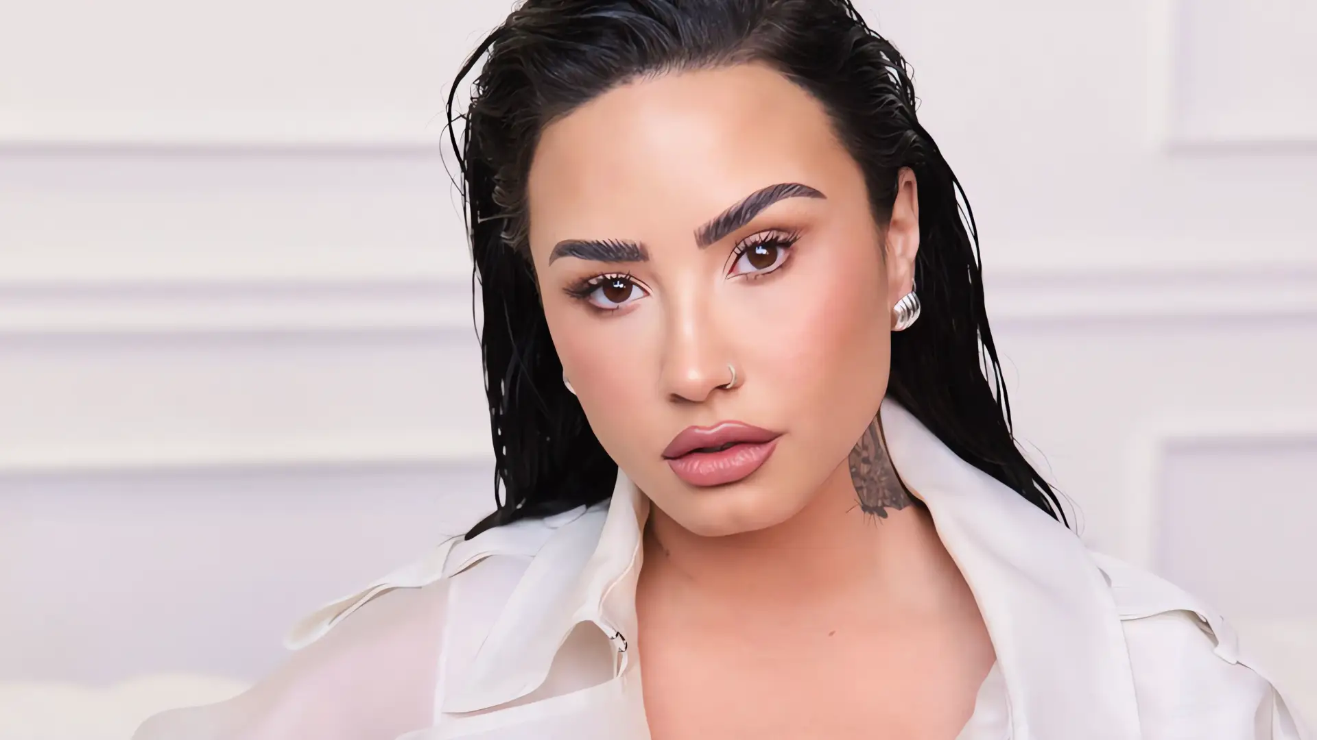 Demi Lovato: Un mensaje de esperanza para personas no binarias
