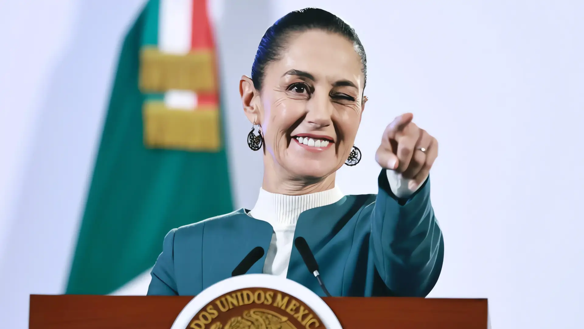 Sheinbaum niega vínculos con "Emilia Pérez" y defiende la imagen de México
