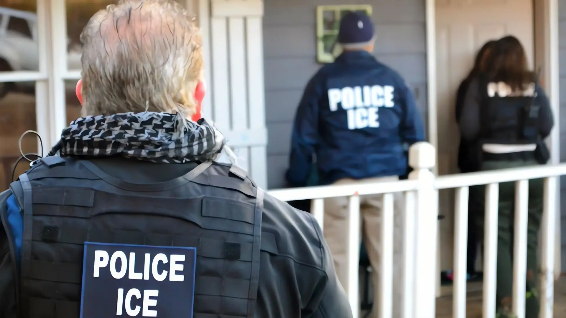 ICE Locator: Conectando Familias con Migrantes Detenidos
