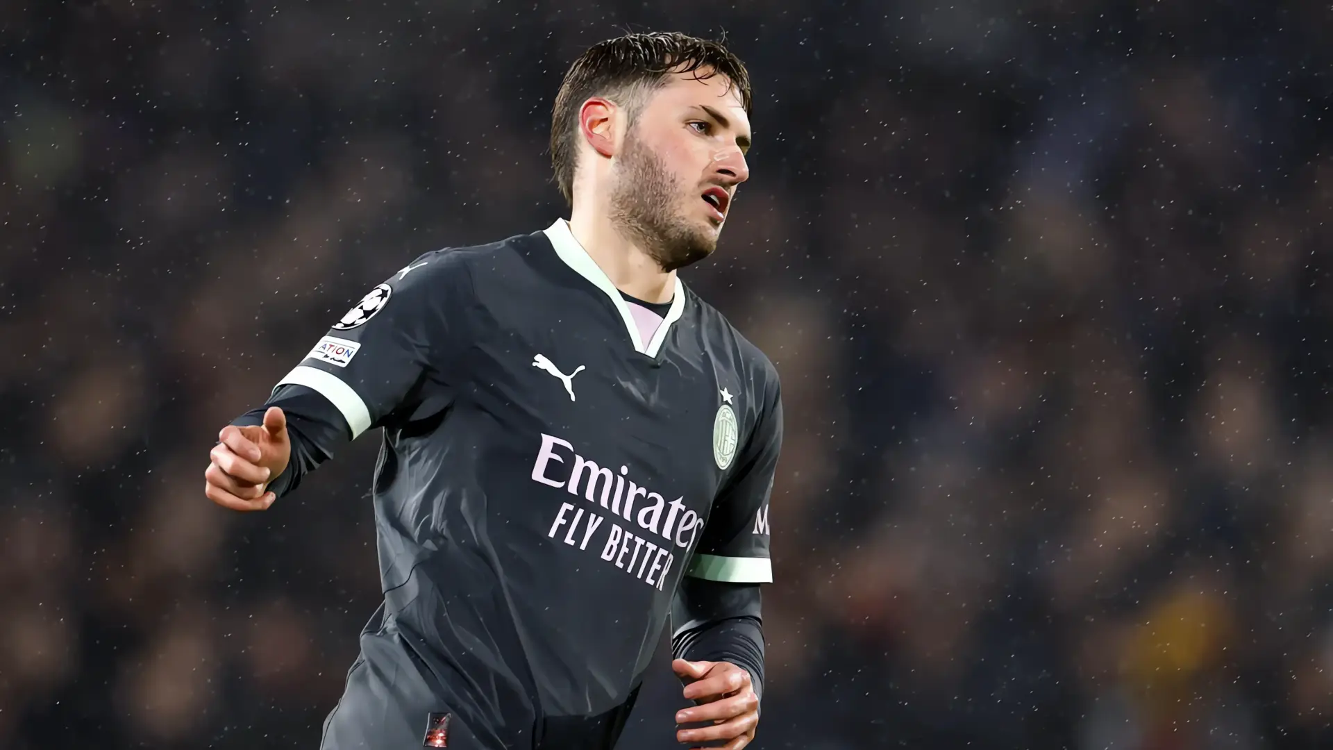 Feyenoord deslumbra y vence al Milan
