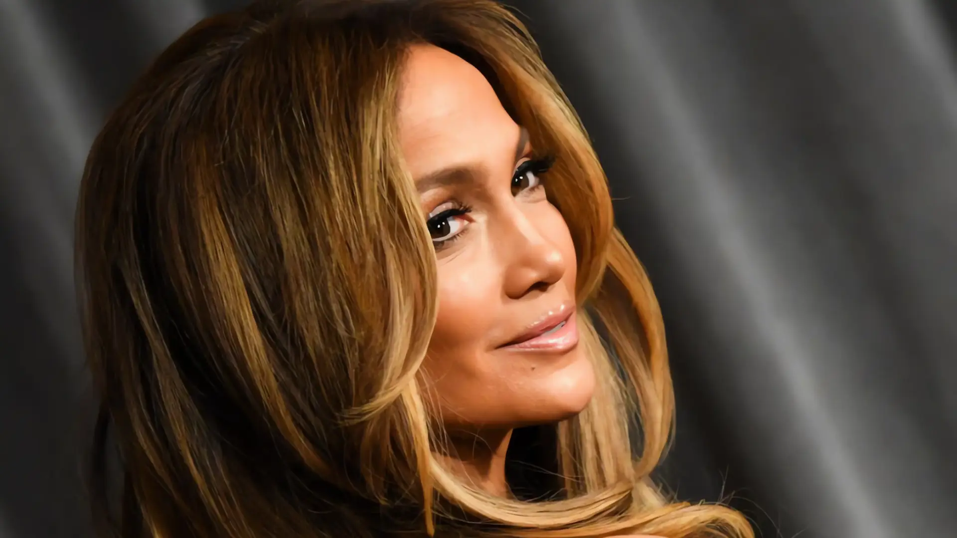 Jennifer Lopez disfruta su primer San Valentín soltera
