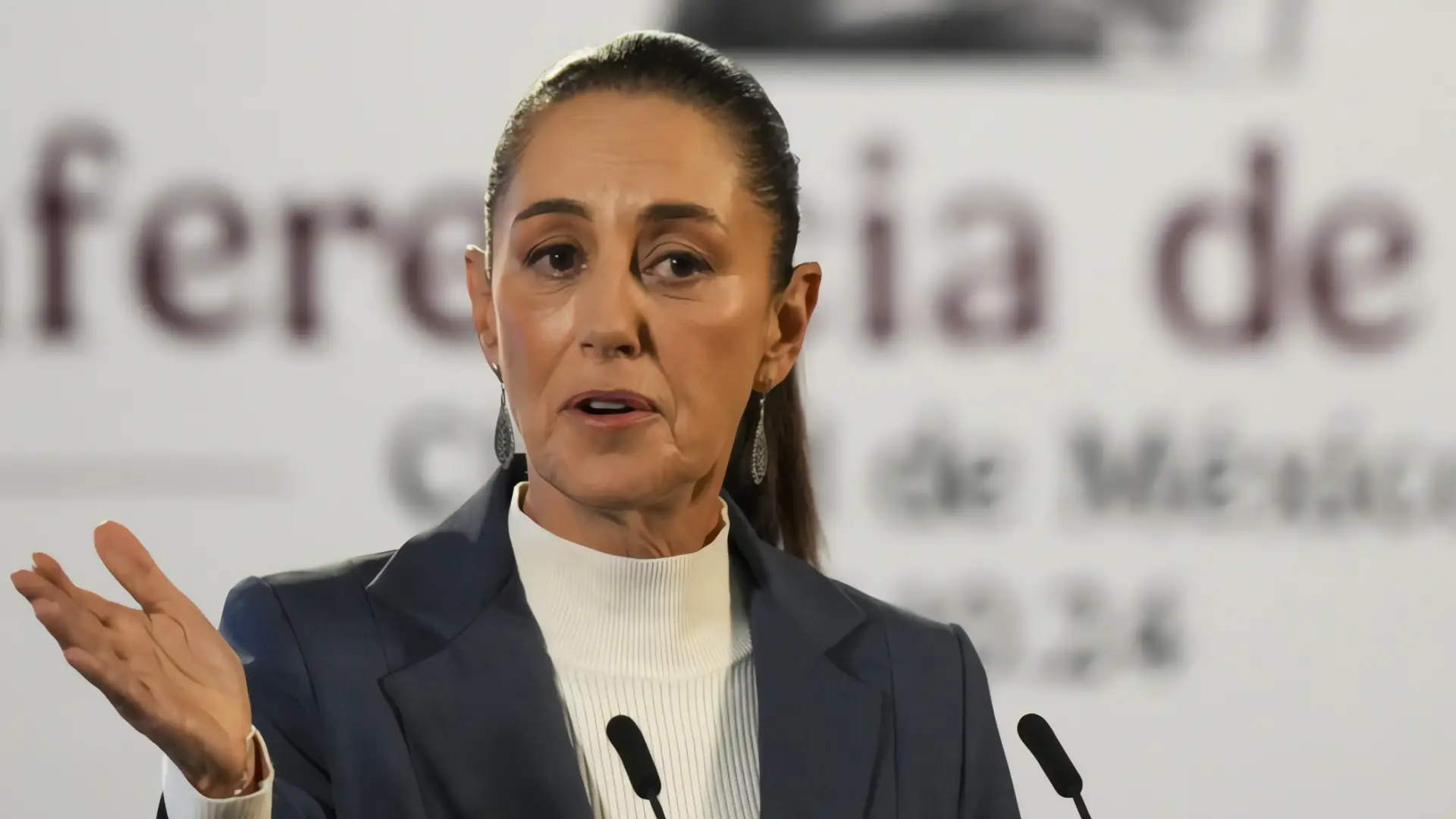 Sheinbaum confía pese a recorte de Banxico al crecimiento económico
