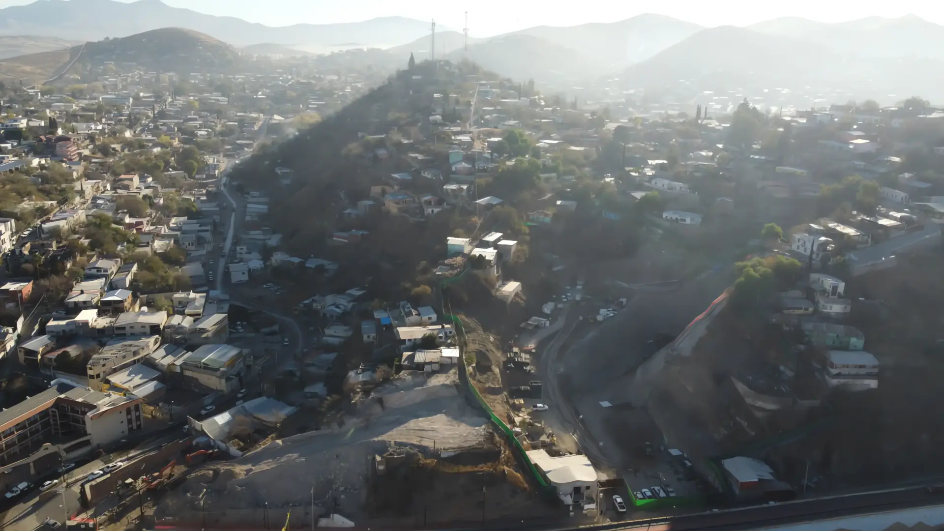 Alcalde de Nogales apoya a afectados por obras del tren
