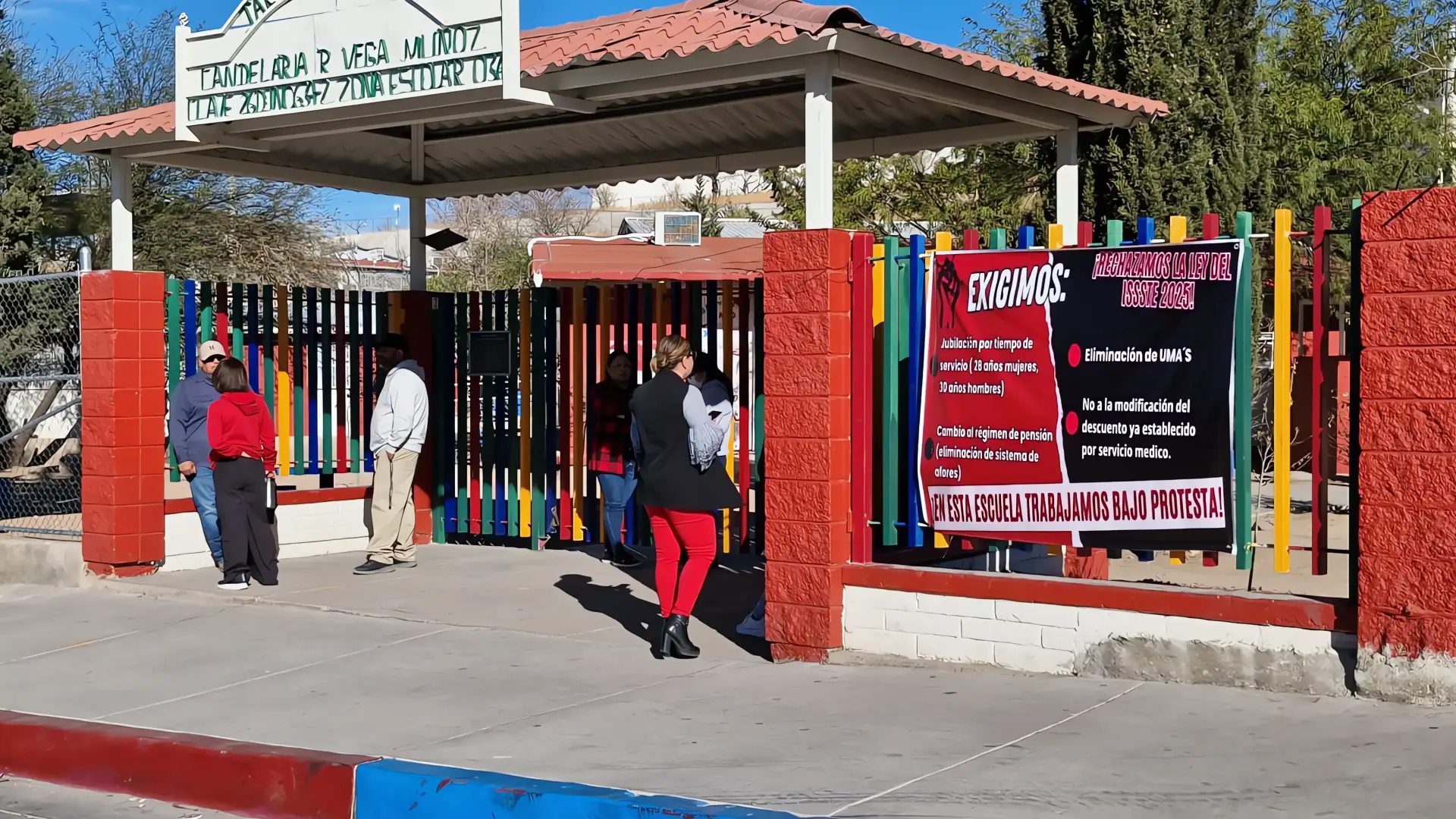 Reforma del ISSSTE perjudica a docentes, denuncia el SNTE