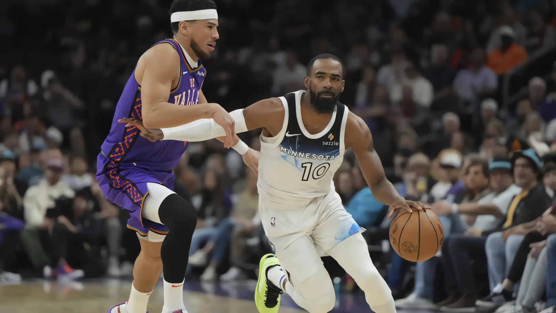 Edwards lidera a Timberwolves a la victoria sobre Suns con 44 puntos
