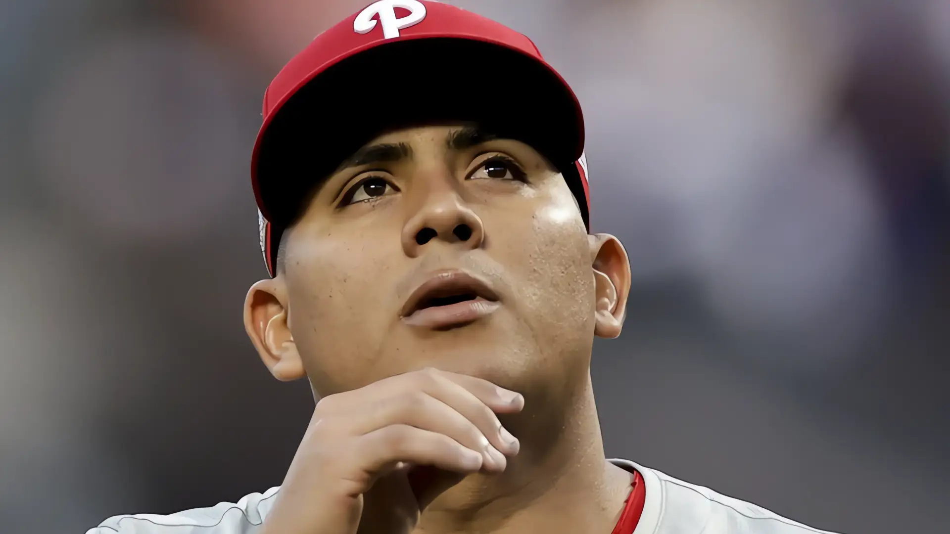 Phillies comienzan la temporada con Suárez fuera de la rotación
