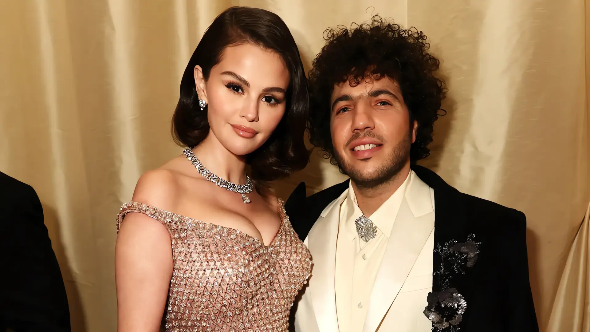 Selena Gomez y Benny Blanco: ¡Una Sorpresa!
