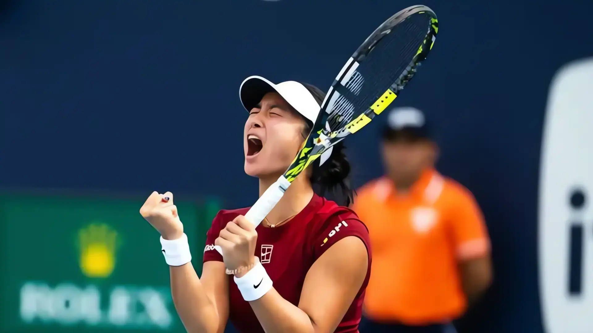 Eala tumba a Swiatek en Miami: Victoria histórica
