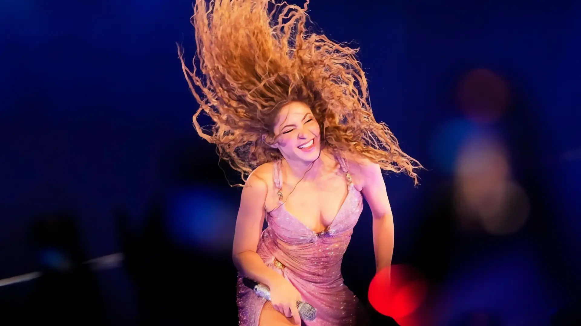 Shakira extiende su gira por México a 16 conciertos
