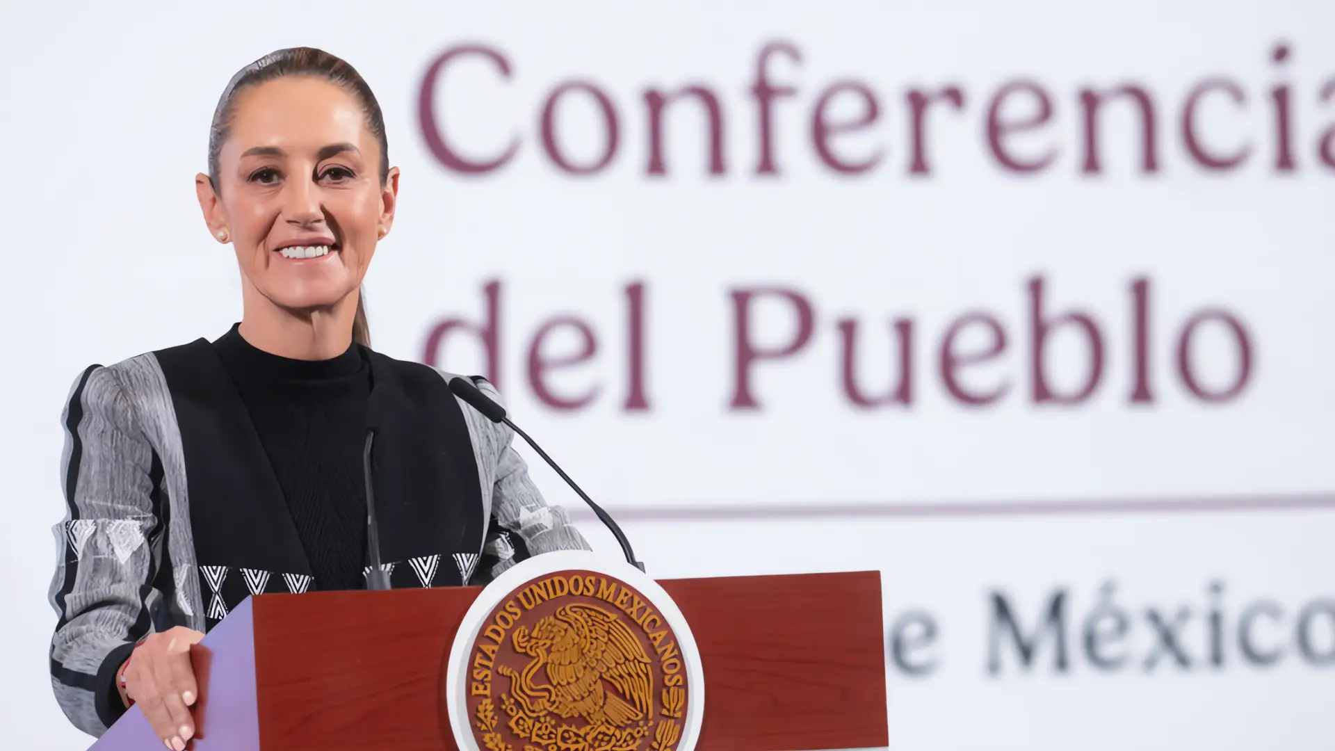 Sheinbaum presenta el "Plan México" ante la amenaza de aranceles
