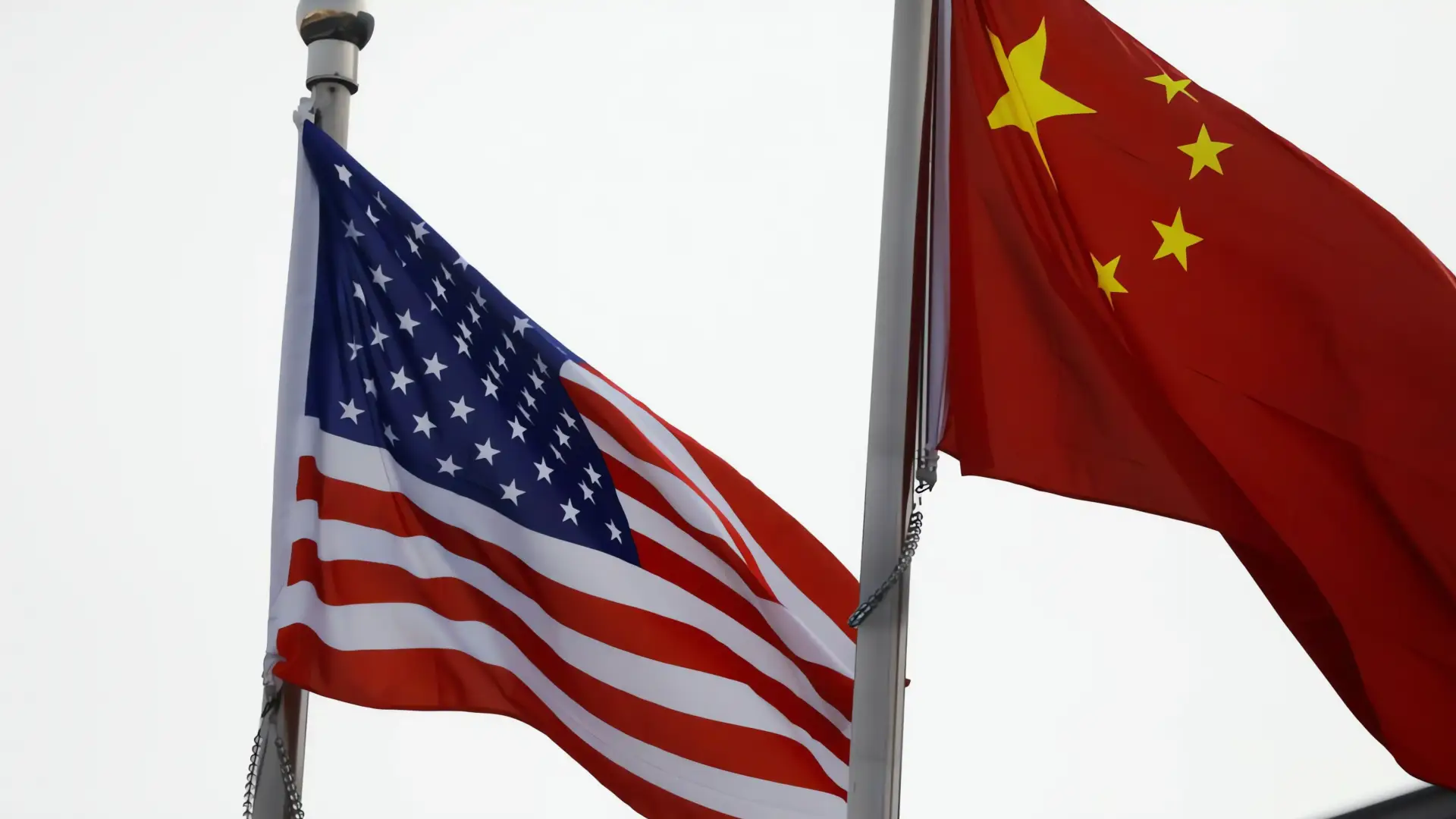 China urge a EE.UU. a eliminar aranceles comerciales
