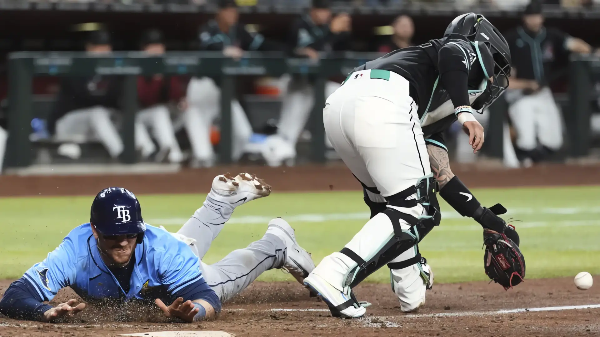 Rays remontan y vencen a Diamondbacks 7-6
