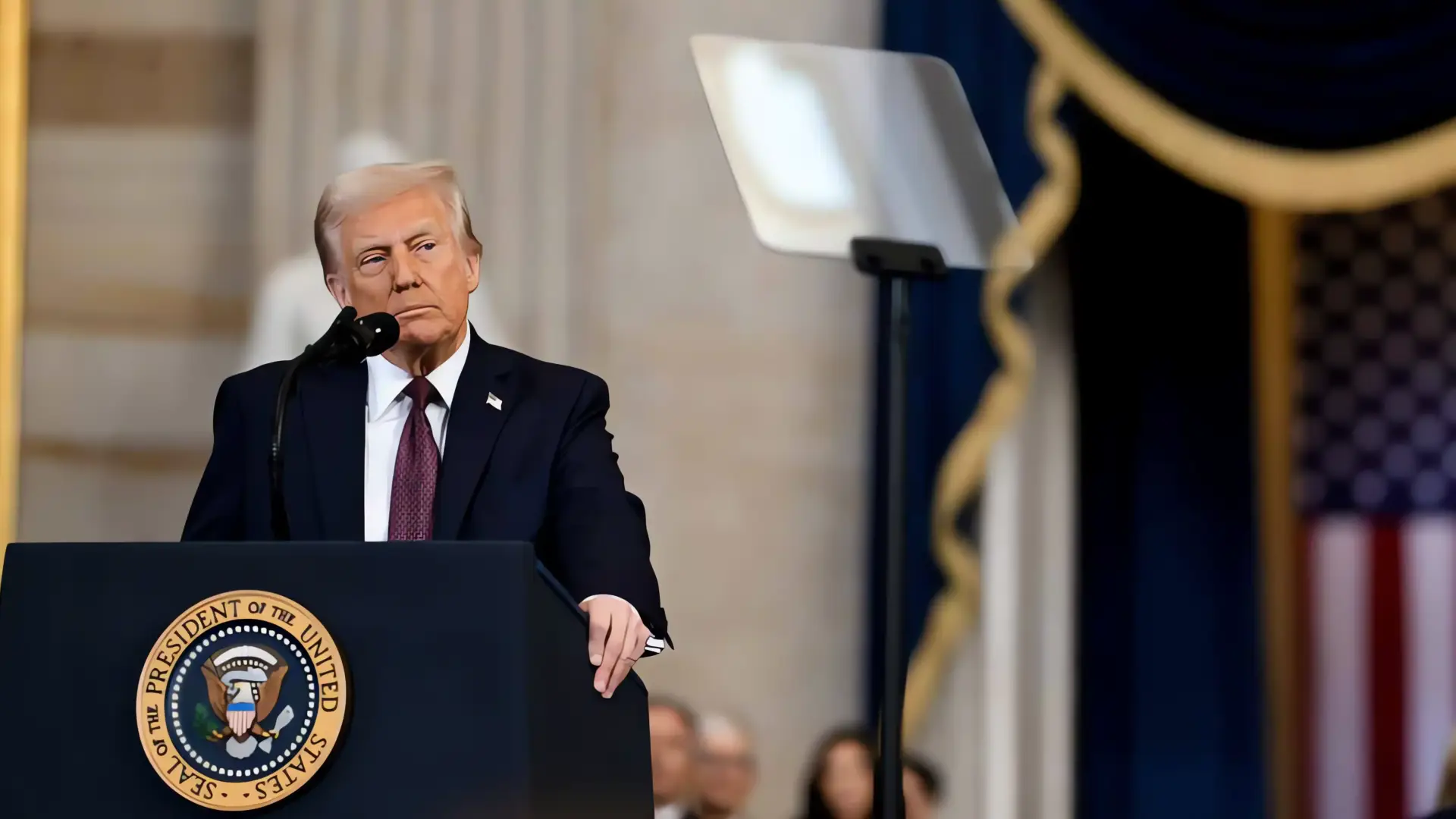 Trump promete deportar migrantes indocumentados sin proceso judicial
