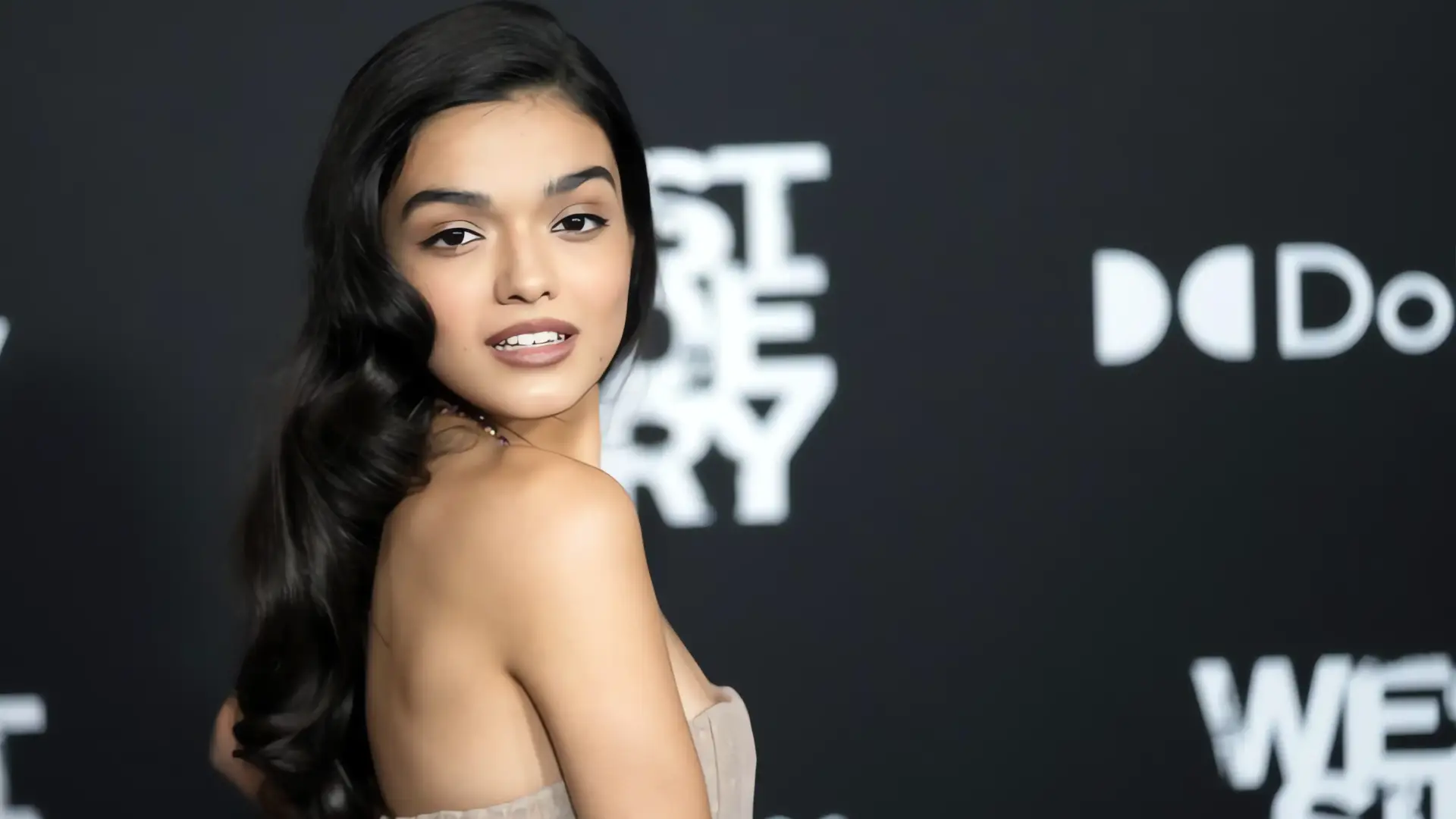 Rachel Zegler: De Blancanieves a la comedia
