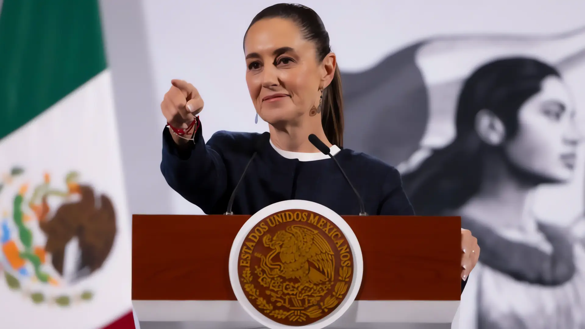 Sheinbaum propone jornada laboral de 40 horas