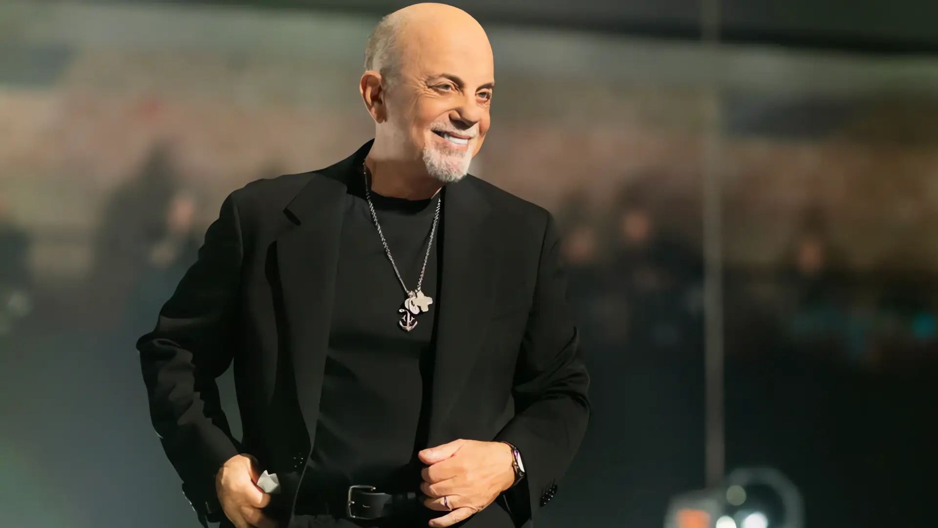 Billy Joel pospone gira tras caída y diagnóstico médico
