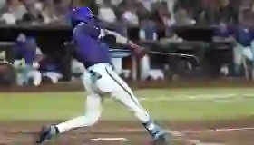 Diamondbacks derrotan a Padres
